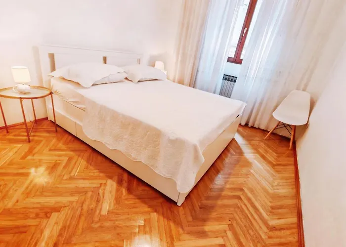 Filip&matej - Near Old Town * 特罗吉尔